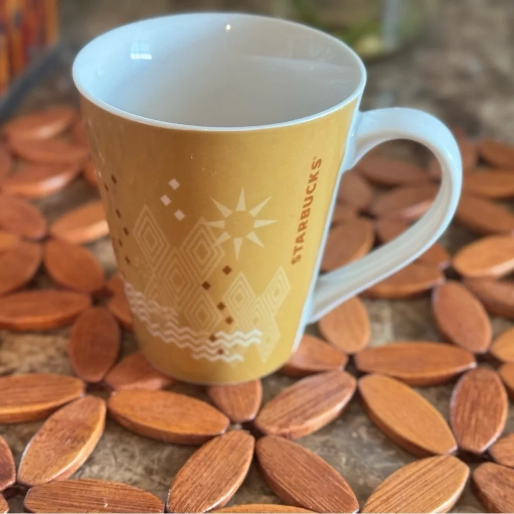 Starbucks 2013 Geo Sun & Sea Print Coffee Mug 12 oz